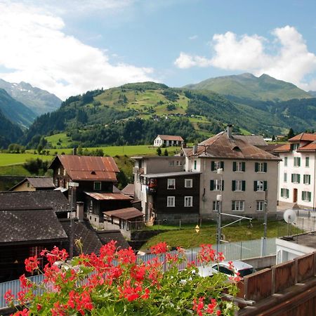 Hotel Restaurant La Furca Disentis Kültér fotó